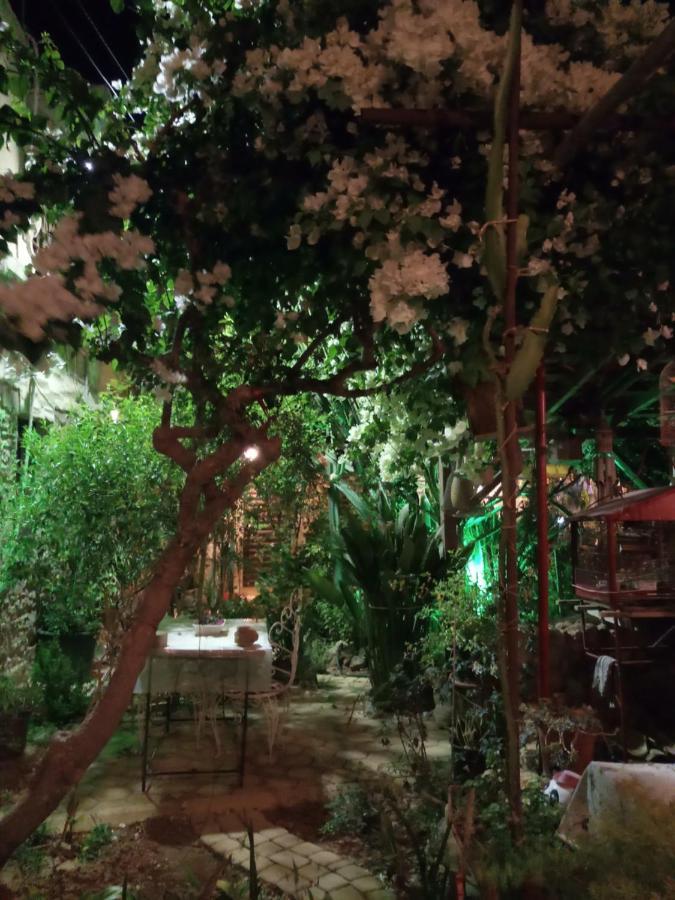 Mystery Garden Guest House Фамагуста Екстериор снимка