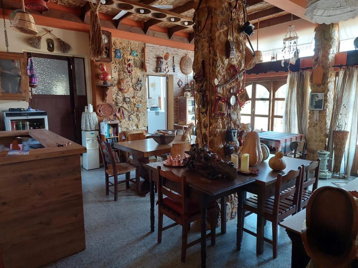 Mystery Garden Guest House Фамагуста Екстериор снимка