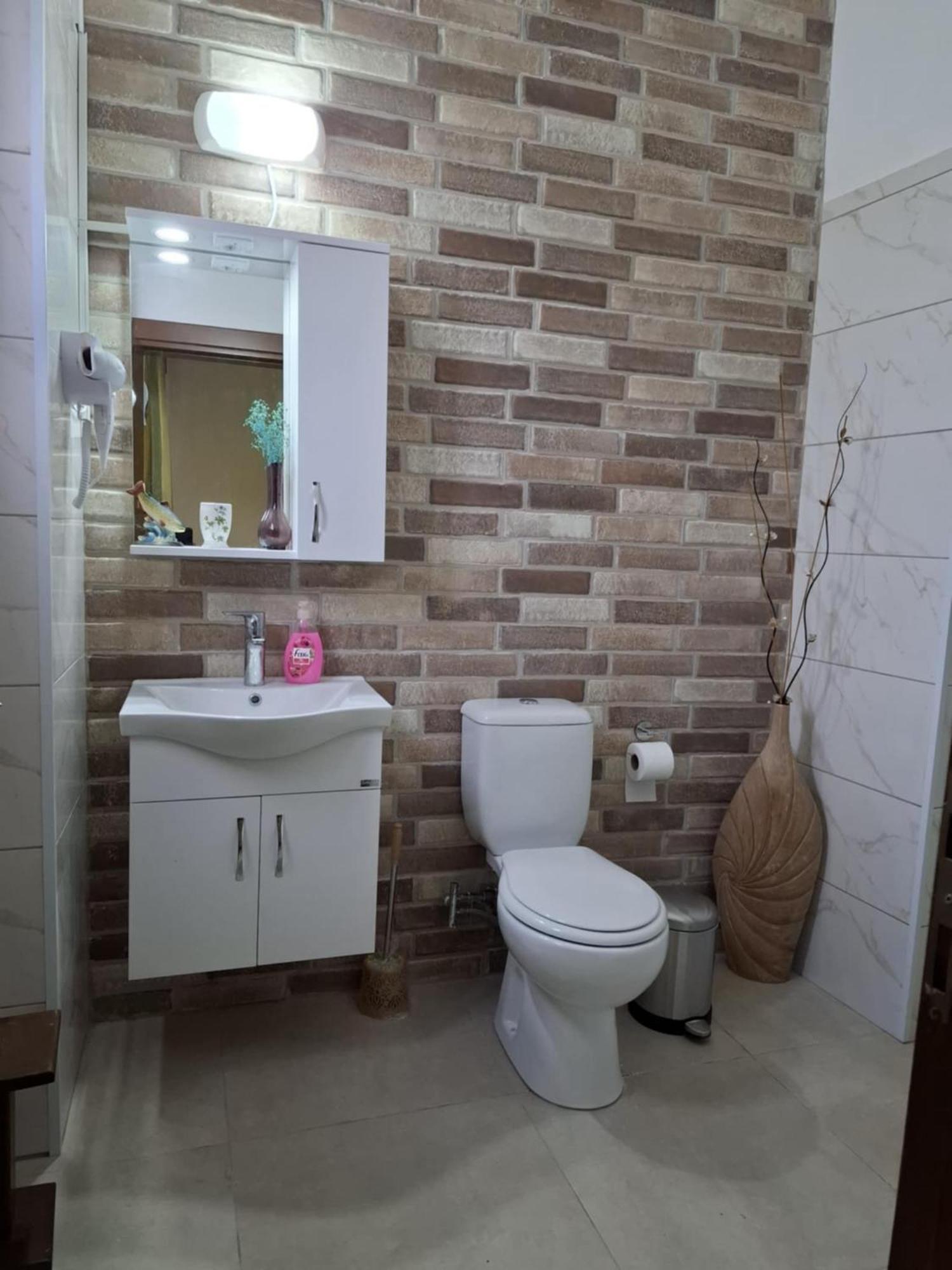 Mystery Garden Guest House Фамагуста Екстериор снимка