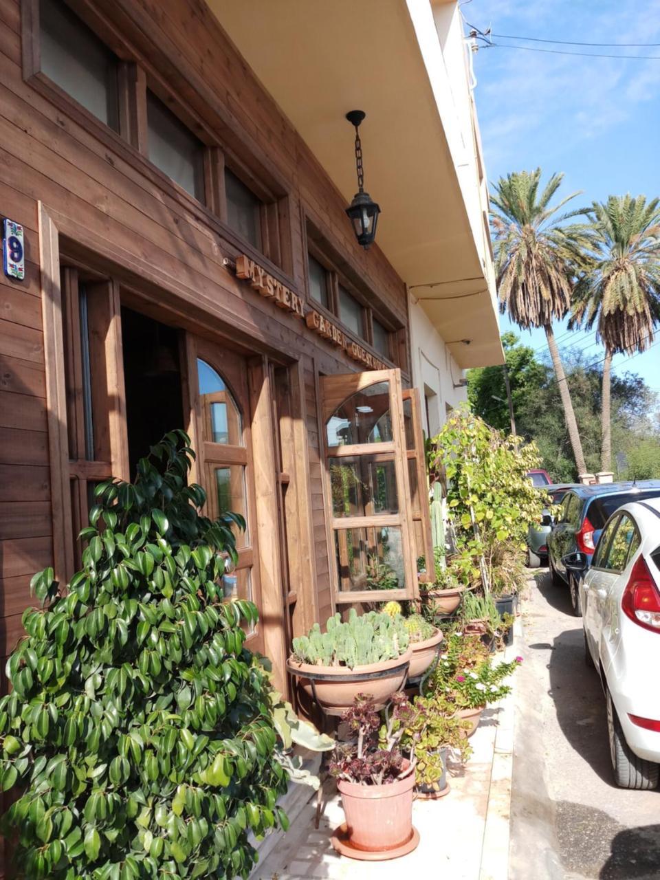 Mystery Garden Guest House Фамагуста Екстериор снимка
