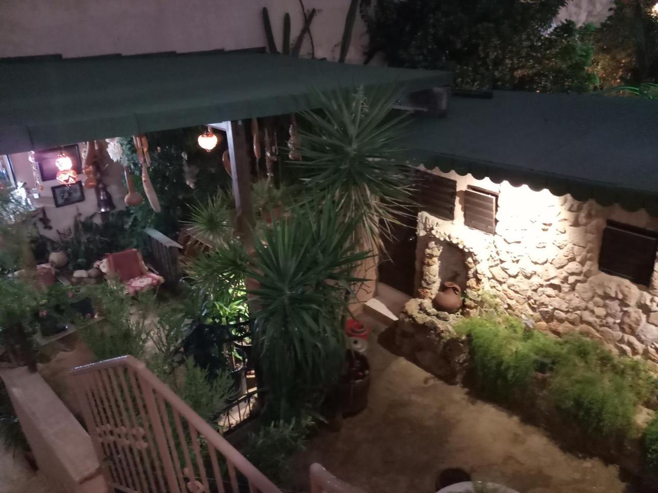 Mystery Garden Guest House Фамагуста Екстериор снимка